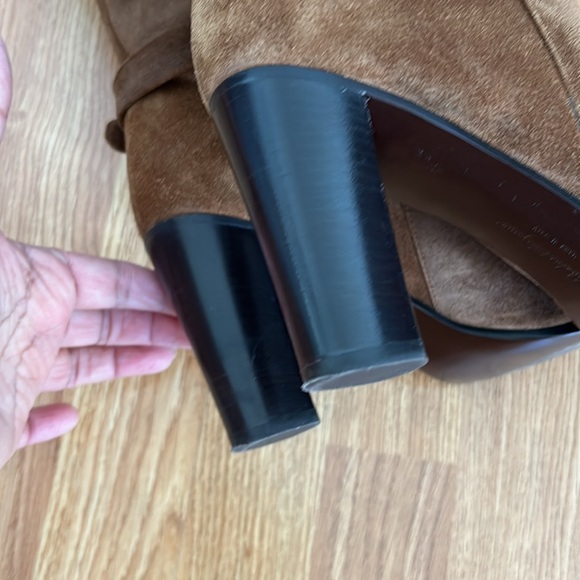 Salvatore Ferragamo suede brown heel boots size 9 - Picture 9 of 17
